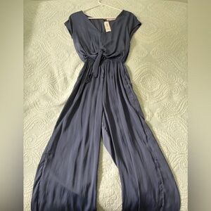 Elegant Women's Jumpsuit in Blue Gray